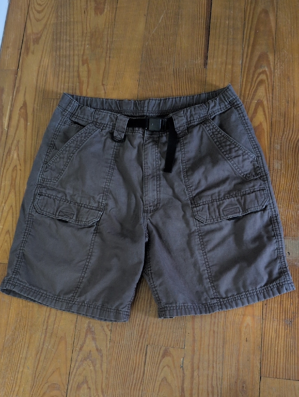 Wrangler Charcoal Gray Cargo Shorts with Belt